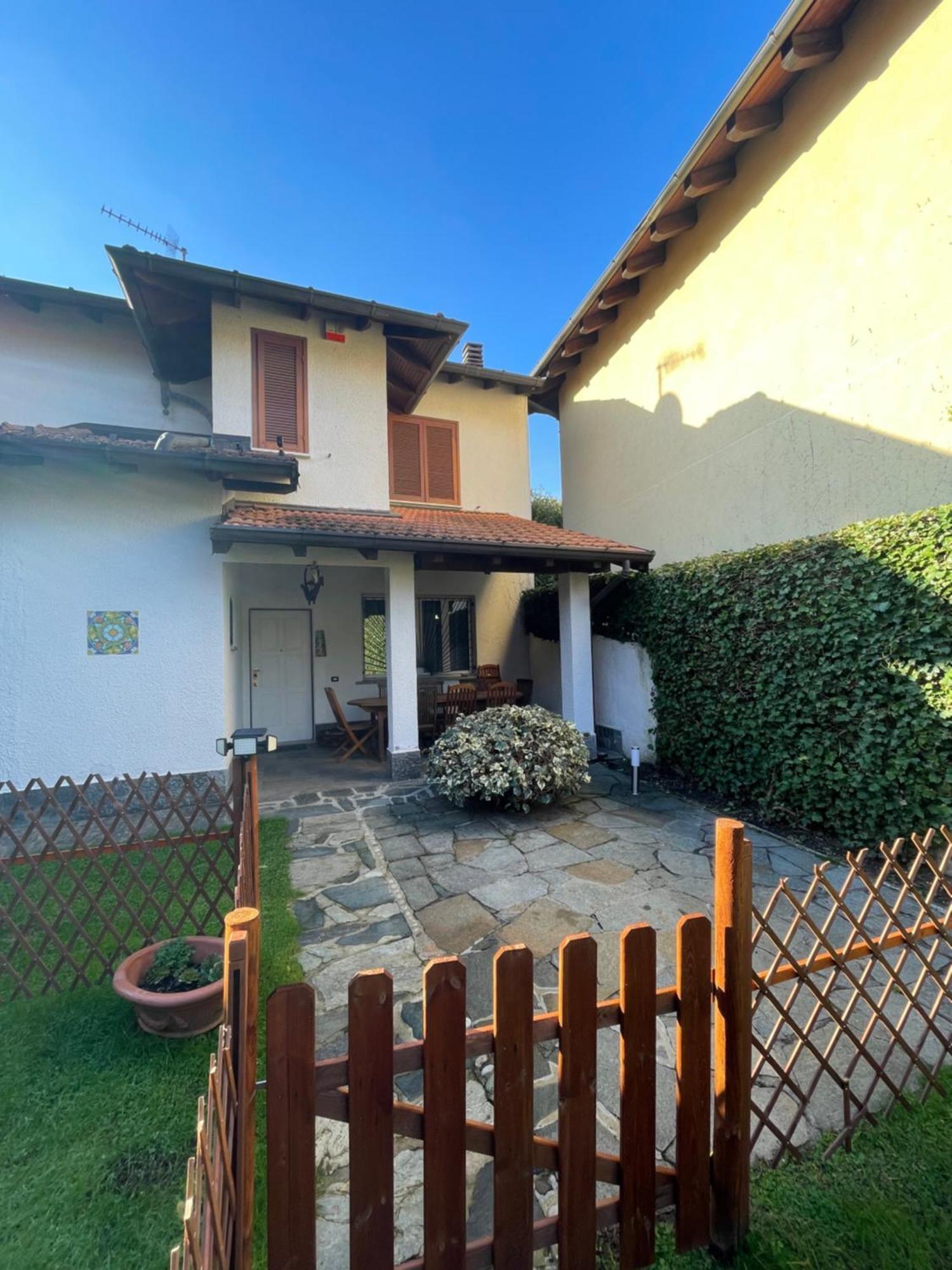 Brusimpiano Villa Mia Lugano Lake מראה חיצוני תמונה